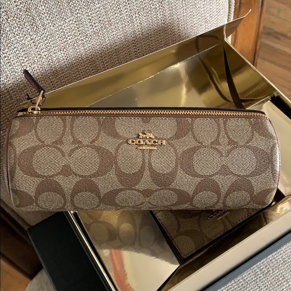 COACH Gift Set Cosmetic bag + ID Mirror Wallet - Picture 4 of 8